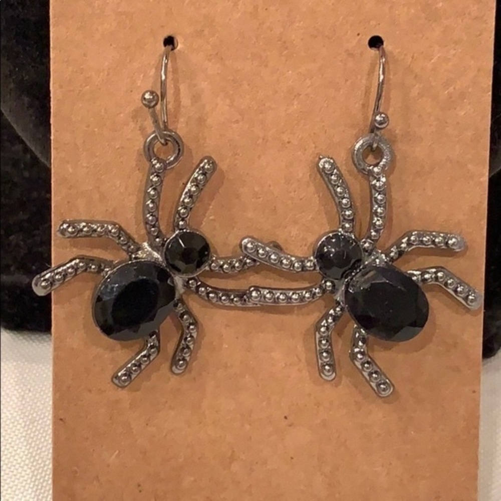 💐5/25 silver spider black crystal stones dangle